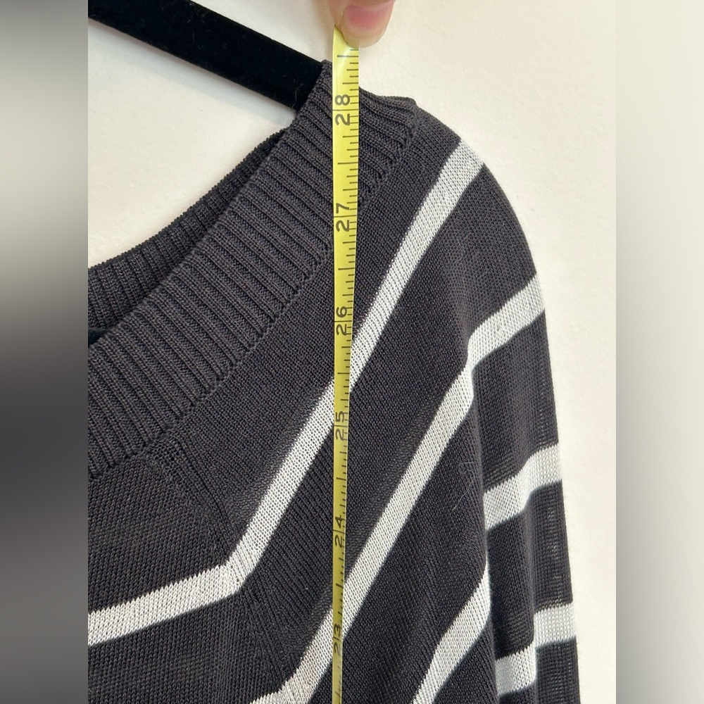 LAFAYETTE 148 New York Stripe Raglan Sweater - Black & “Ash” color - size L - Picture 13 of 15